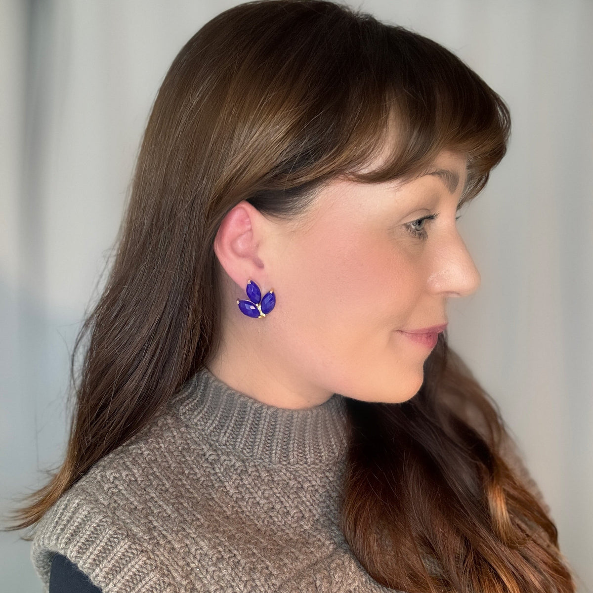 YNES earrings, tiger's eye and 18K gold-plated sterling silver.